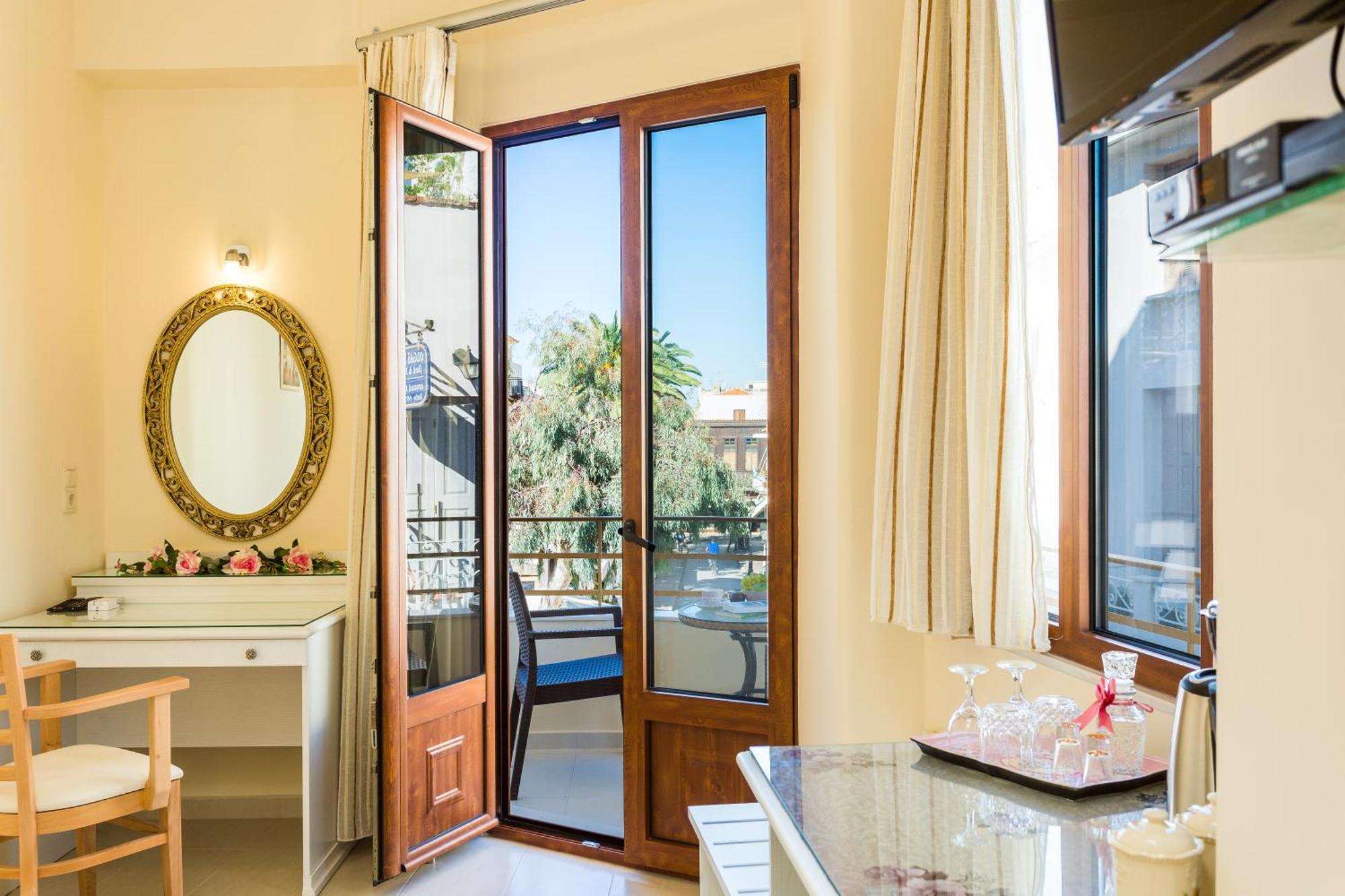 Polyxenia Suites Rethymno Exterior foto